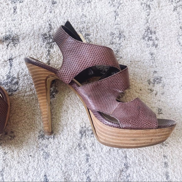 Nine West || Heels - Picture 5 of 12